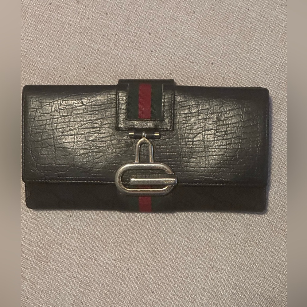 Preloved Gucci Jacquard/Leather Sherry Line Black Wallet; can use as crossbody. - Picture 3 of 12